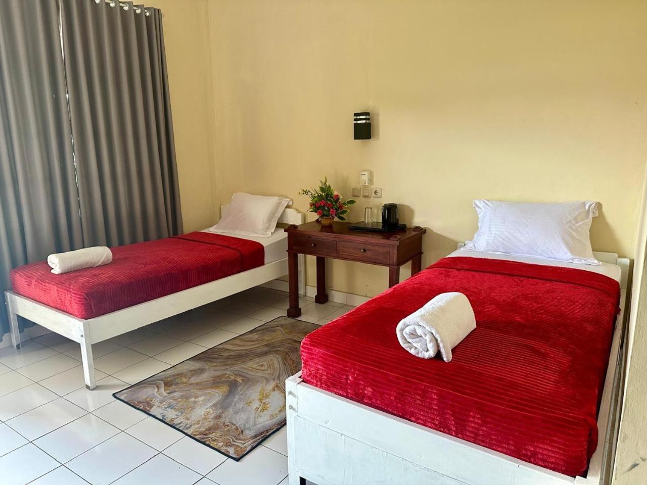 New Mekar Jaya Hotel Легиан Екстериор снимка