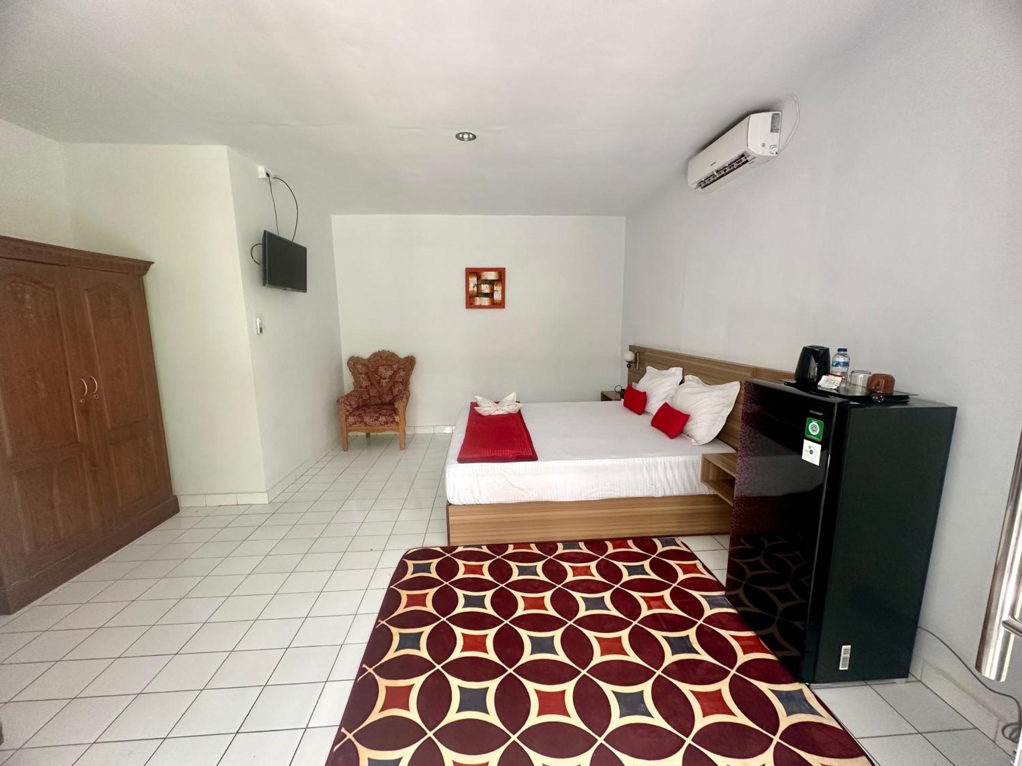 New Mekar Jaya Hotel Легиан Екстериор снимка