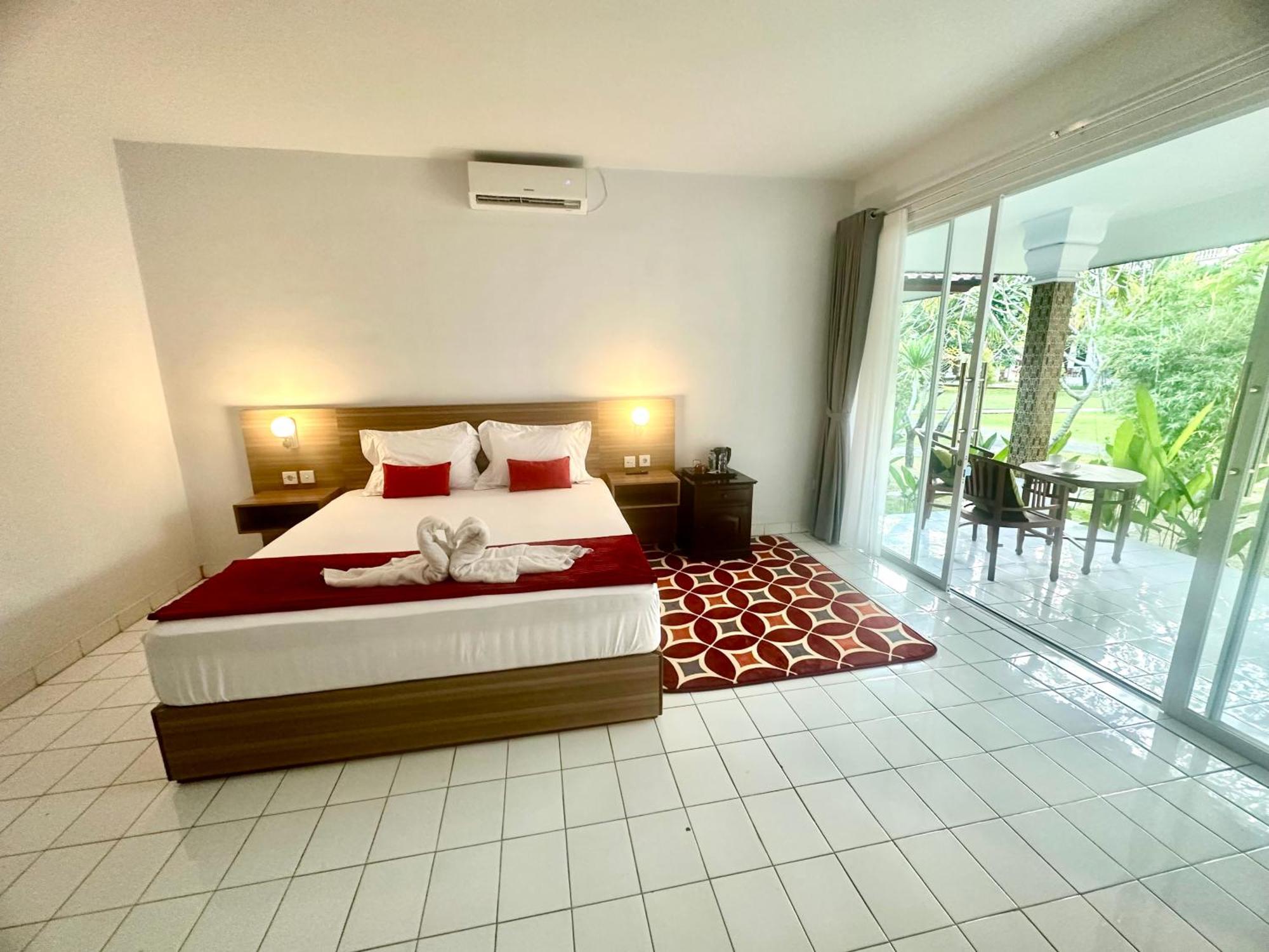New Mekar Jaya Hotel Легиан Екстериор снимка